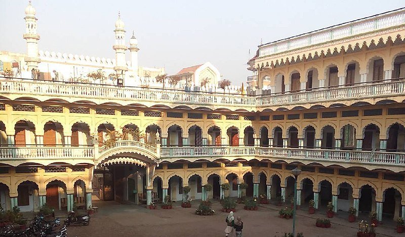 Dehradun to Saharanpur Taxi Service